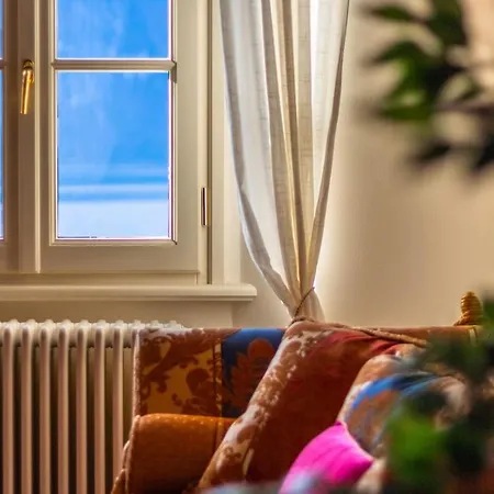 Easy Welcome Aglaia Luxury Lake View Apartment