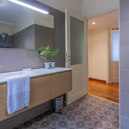 Apartment Easy Welcome Aglaia Luxury Lake View Abbadia Lariana