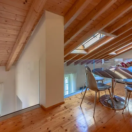Easy Welcome Aglaia Luxury Lake View Apartment Abbadia Lariana