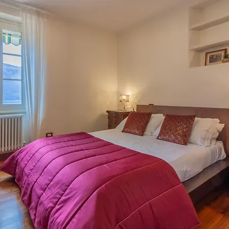 Easy Welcome Aglaia Luxury Lake View Apartment *