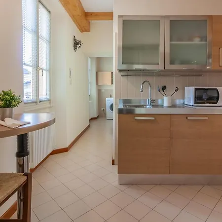 Easy Welcome Aglaia Luxury Lake View * Abbadia Lariana