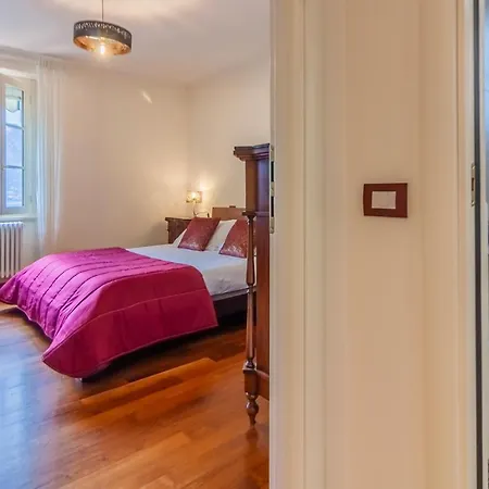 Apartment Easy Welcome Aglaia Luxury Lake View
